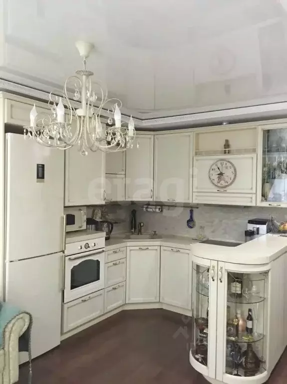 2-к кв. Тюменская область, Тюмень ул. Пермякова, 70к1 (56.7 м) - Фото 1