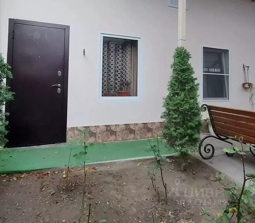 Комната Кабардино-Балкария, Нальчик ул. Нахушева, 5 - Фото 1