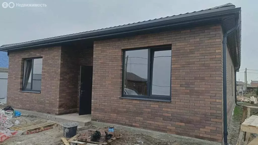 Дом в Ольгинское сельское поселение, хутор Махин (100 м) - Фото 2