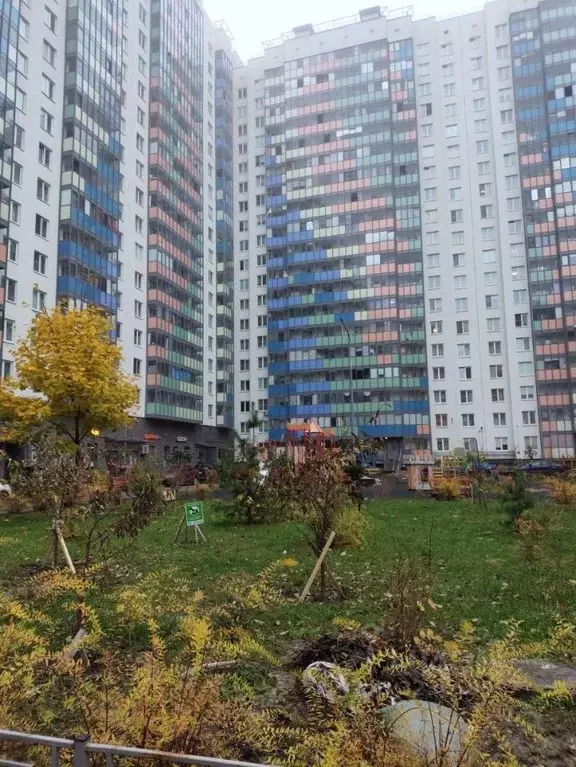 Студия Ленинградская область, Мурино Всеволожский район, бул. ... - Фото 1