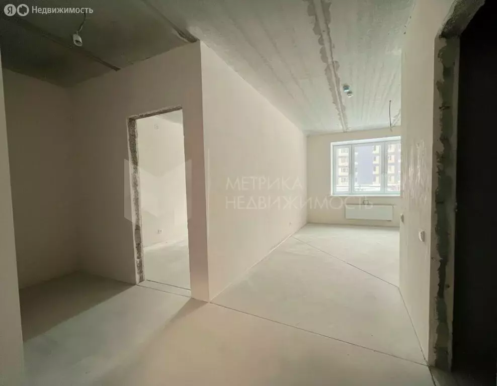 1-комнатная квартира: Тюмень, улица Мельникайте, 2к19 (38.6 м) - Фото 2