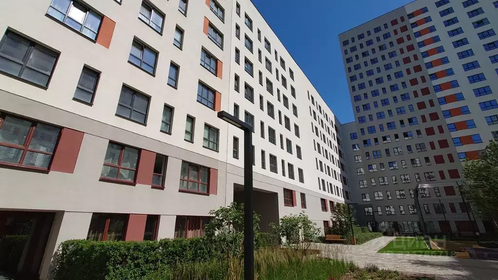 1-к кв. Свердловская область, Екатеринбург ул. Пехотинцев, 2Г (43.9 м) - Фото 1