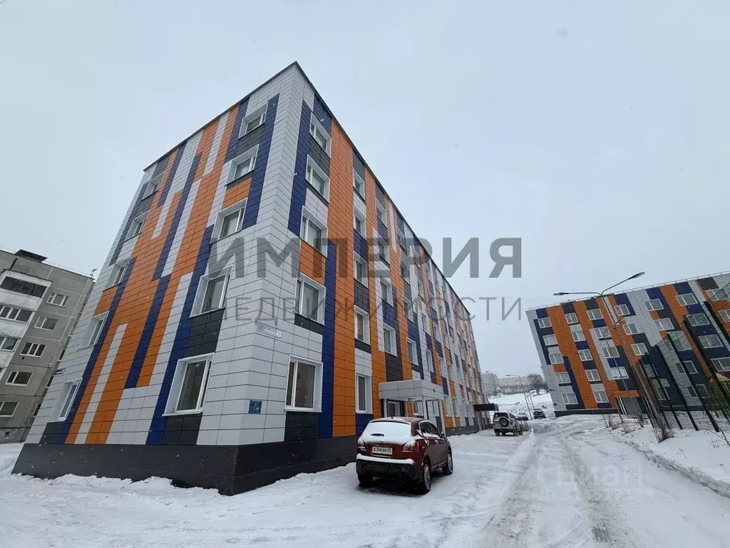 2-к кв. Магаданская область, Магадан Клубная ул., 12к1 (53.4 м) - Фото 0