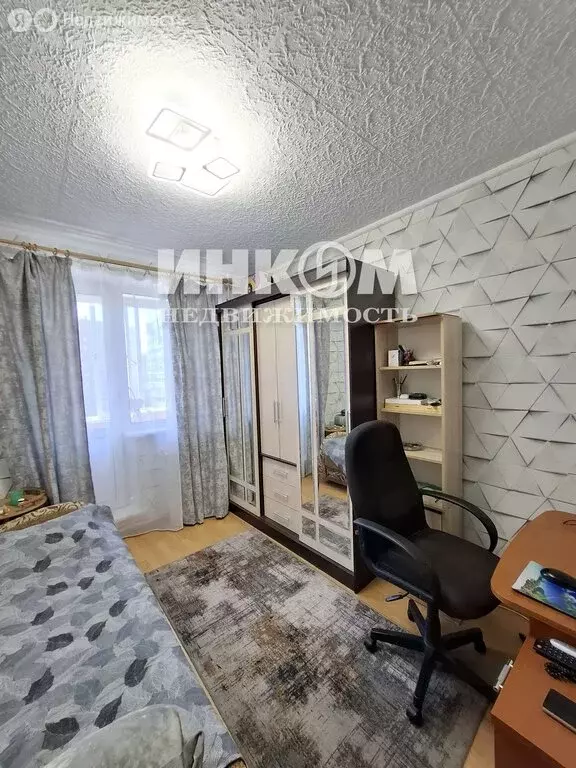 3-комнатная квартира: Москва, улица Шолохова, 15 (62.4 м) - Фото 1