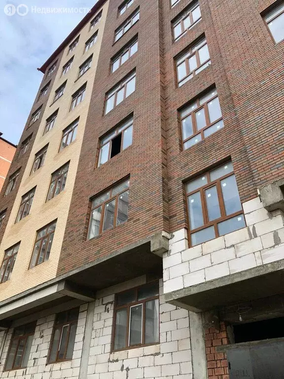 3-комнатная квартира: Махачкала, улица Лаптиева, 19 (117 м) - Фото 0