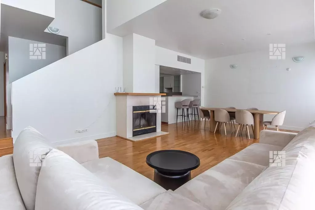 Дом в Москва Береговая ул., 3К34 (220 м) - Фото 2