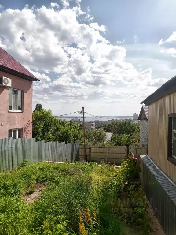 Дом в Саратовская область, Саратов проезд 4-й Малосоляной, 8 (83 м) - Фото 1