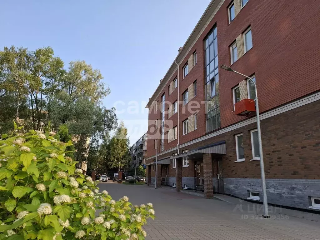 2-к кв. Ярославская область, Рыбинск Волочаевская ул., 45А (59.0 м) - Фото 1