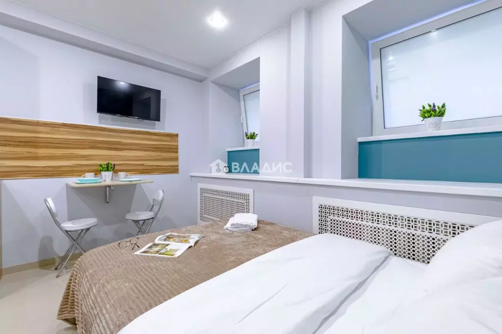 Свободной планировки кв. Санкт-Петербург Смоленская ул., 3-5 (21.67 м) - Фото 1