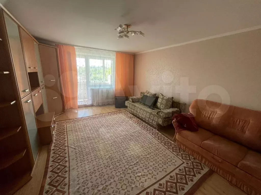 1-к. квартира, 46 м, 4/5 эт. - Фото 1