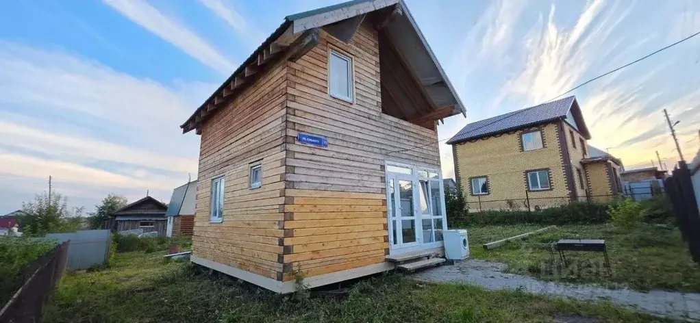 Дом в Пермский край, Усолье Усольский район, ул. Максима Горького, 73 ... - Фото 1