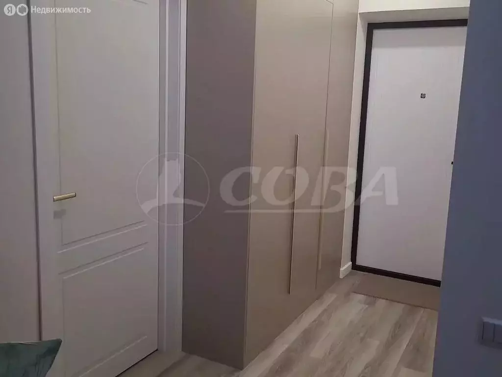 2-комнатная квартира: Тюмень, улица Республики, 204к12 (30.4 м) - Фото 1
