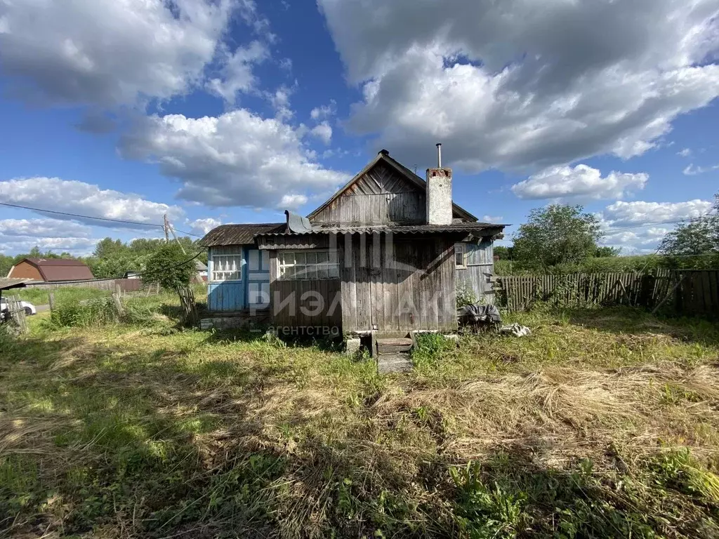 Дом в Брянская область, Навлинский район, Бяковское с/пос, с. Бяково ... - Фото 2