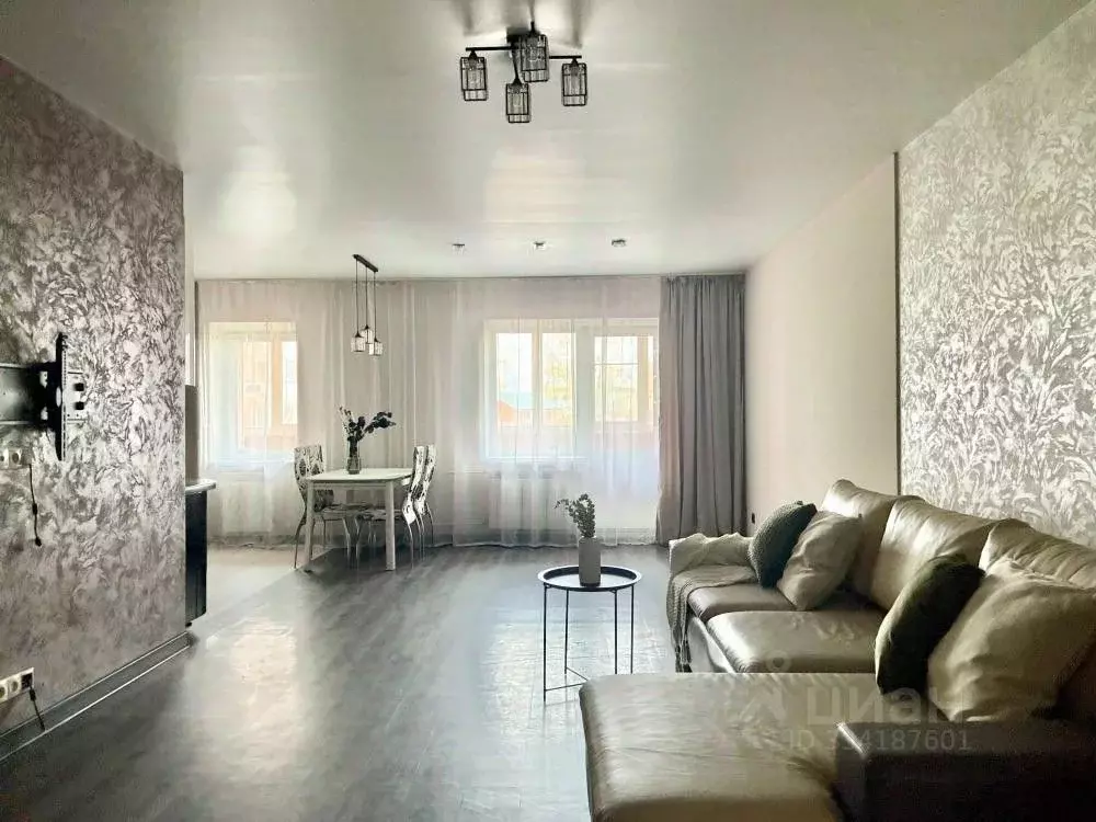 2-к кв. Иркутская область, Иркутск Угольный проезд, 68/2 (67.8 м) - Фото 1
