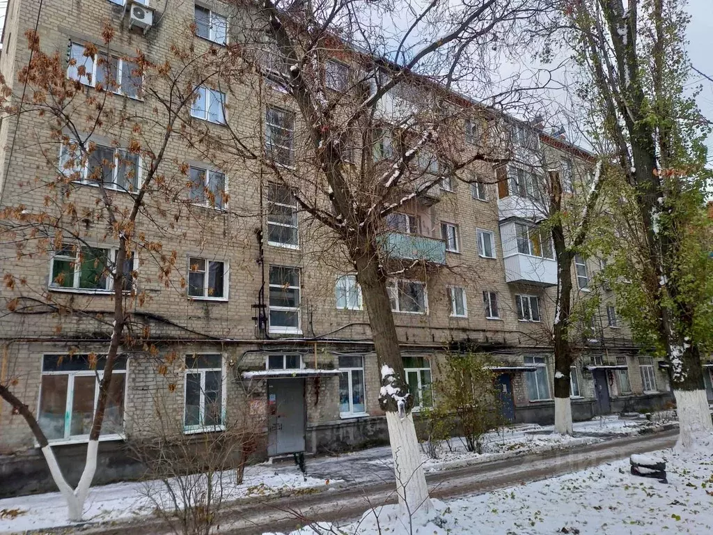 2-к кв. Саратовская область, Саратов ш. Ново-Астраханское, 45 (43.0 м) - Фото 0