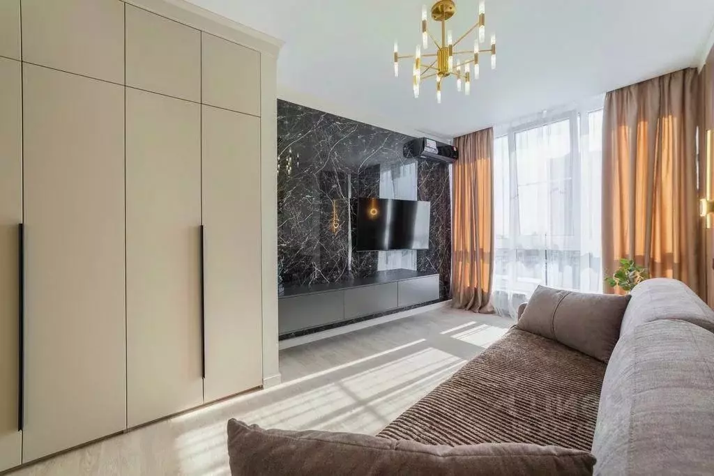 2-к кв. Краснодарский край, Сочи Светлана мкр, ул. Депутатская, 10 ... - Фото 1