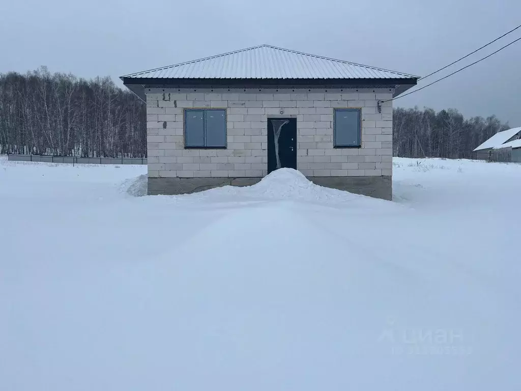 Дом в Башкортостан, Мечетлинский район, с. Большеустьикинское Радужная ... - Фото 0