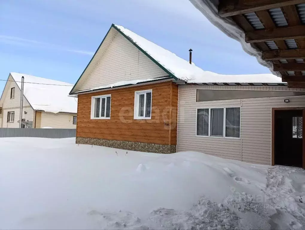 Дом в Томская область, с. Кожевниково ул. Гагарина (77 м) - Фото 1