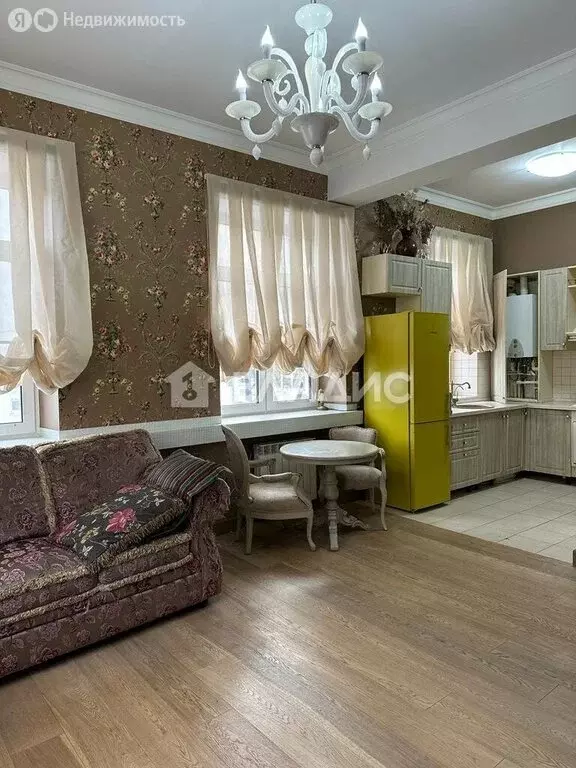 2-комнатная квартира: Смоленск, улица Бакунина, 5 (56 м) - Фото 1