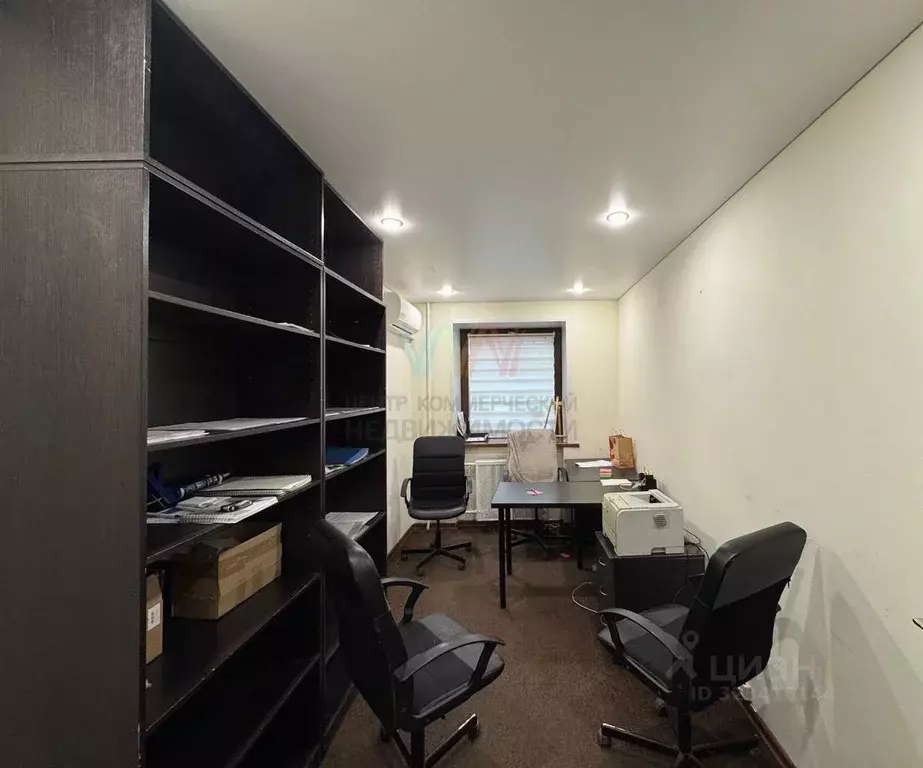Офис в Башкортостан, Уфа ул. 50-летия Октября, 26 (54 м) - Фото 1
