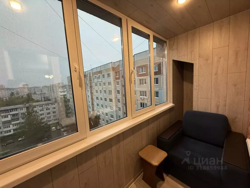 1-к кв. Брянская область, Брянск ул. Есенина, 28 (38.8 м) - Фото 1