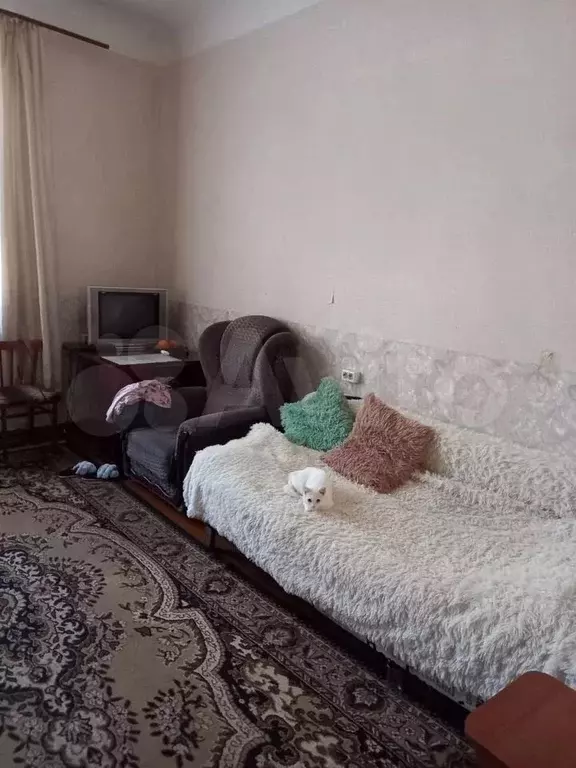Комната 17 м в 2-к., 1/2 эт. - Фото 0