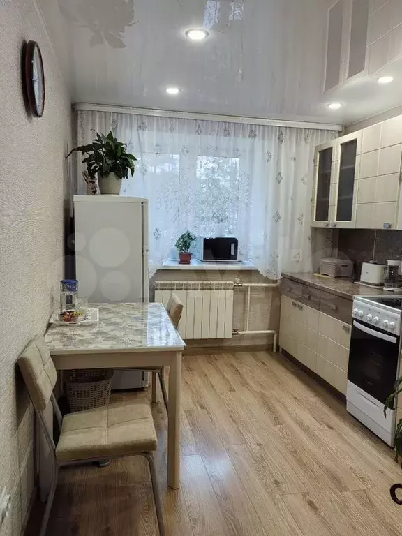 1-к. квартира, 38,5 м, 4/9 эт. - Фото 0
