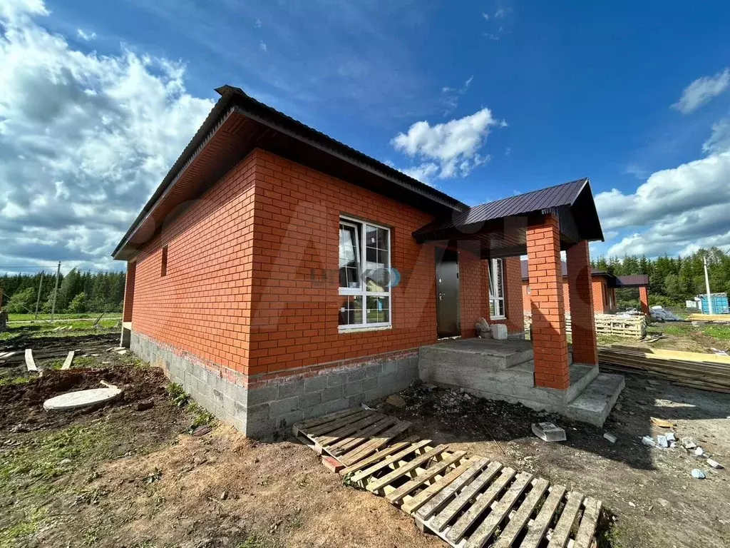 Дом 100 м на участке 8,1 сот. - Фото 1