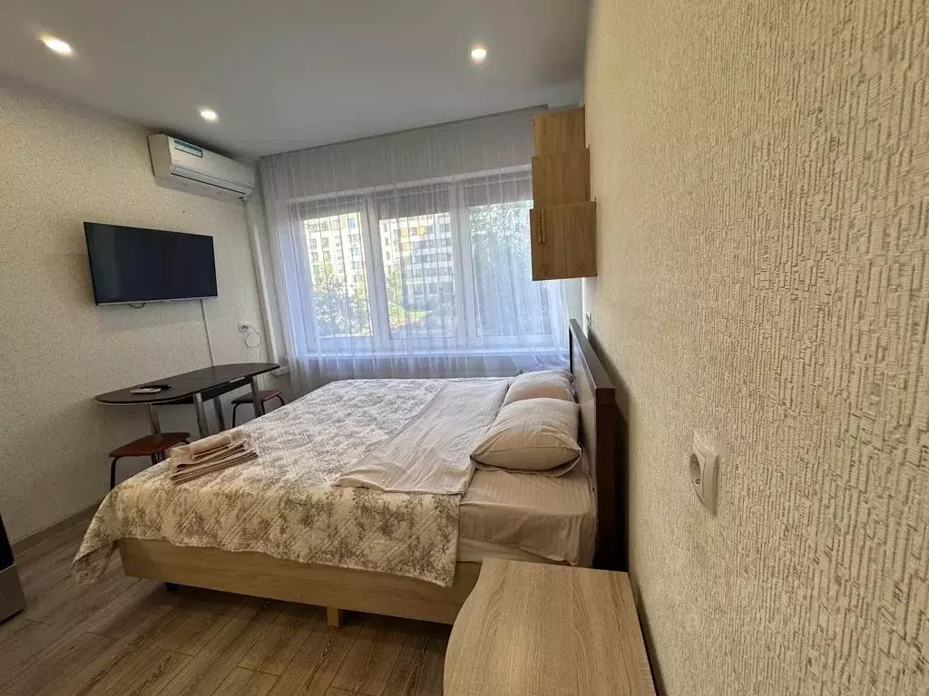 1-к кв. Тюменская область, Тюмень ул. 50 лет Октября, 57В (25.0 м) - Фото 2