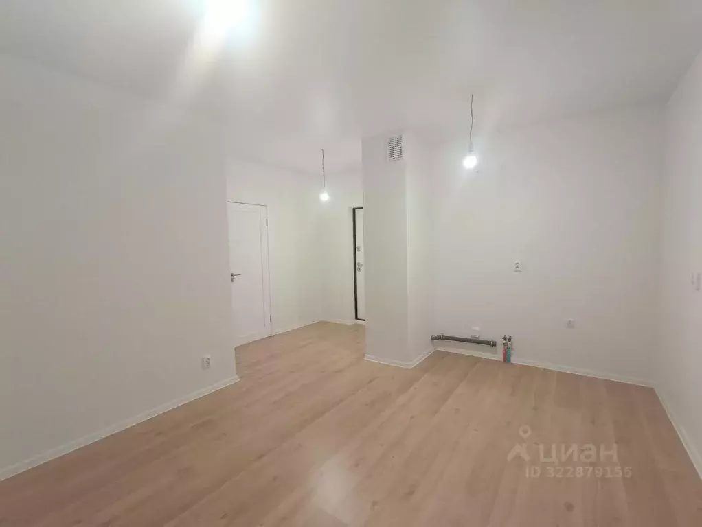 1-к кв. Свердловская область, Екатеринбург ул. Лучистая, 8 (34.5 м) - Фото 2