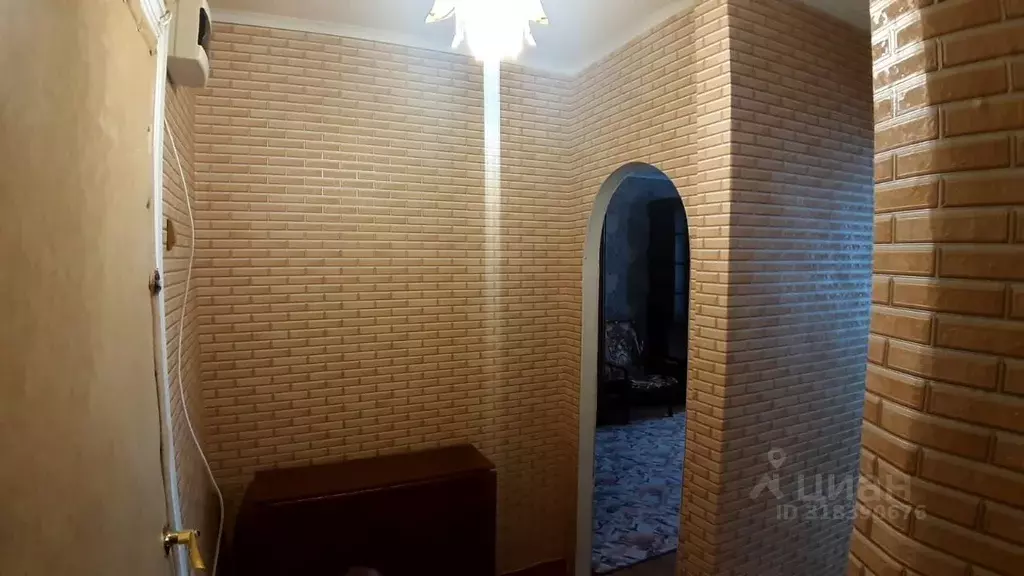 1-к кв. Тульская область, Белев Привокзальный проезд, 4 (34.0 м) - Фото 1