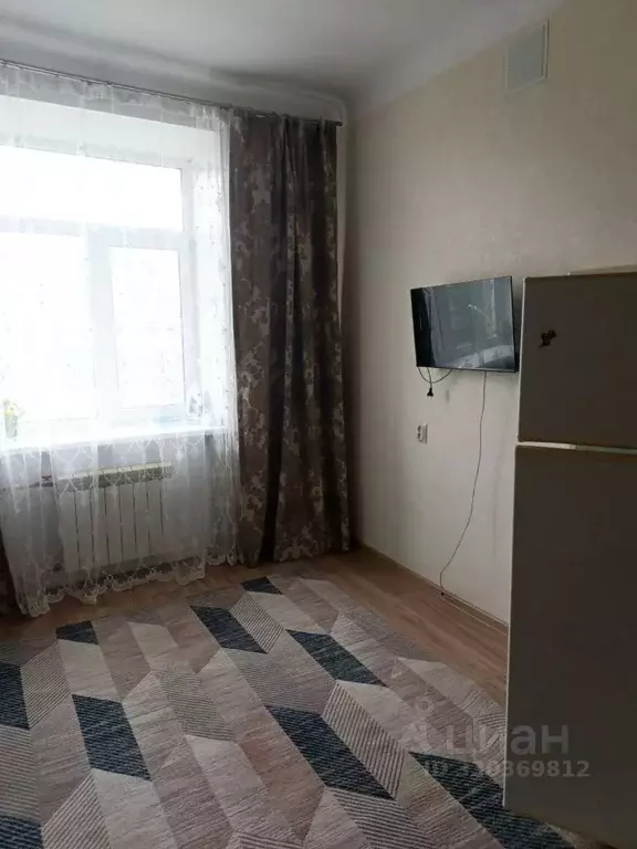 Комната Новосибирская область, Новосибирск просп. Дзержинского, 18 - Фото 2