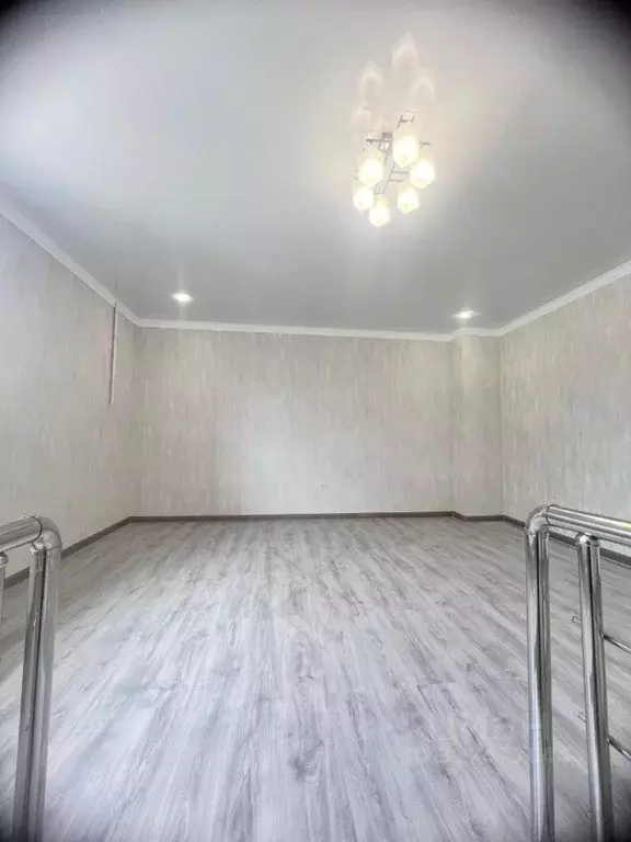 1-к кв. Ставропольский край, Кисловодск ул. Куйбышева, 88А (46.4 м) - Фото 0