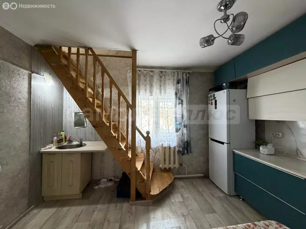 Дом в Улан-Удэ, микрорайон Забайкальский, Малиновая улица (110 м) - Фото 1