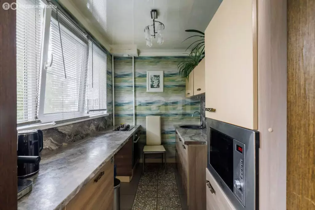 3-комнатная квартира: Санкт-Петербург, Парашютная улица, 12 (59 м) - Фото 1
