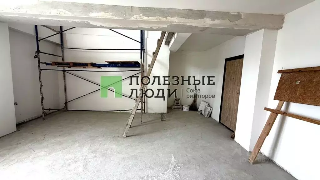 3-к кв. Белгородская область, Белгород Гостенская ул., 16 (125.7 м) - Фото 2