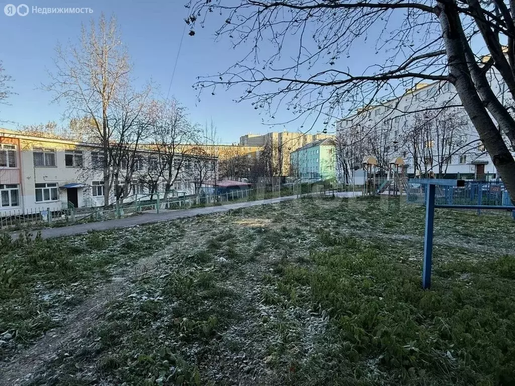 2-комнатная квартира: Кола, Советский проспект, 8 (50 м) - Фото 2