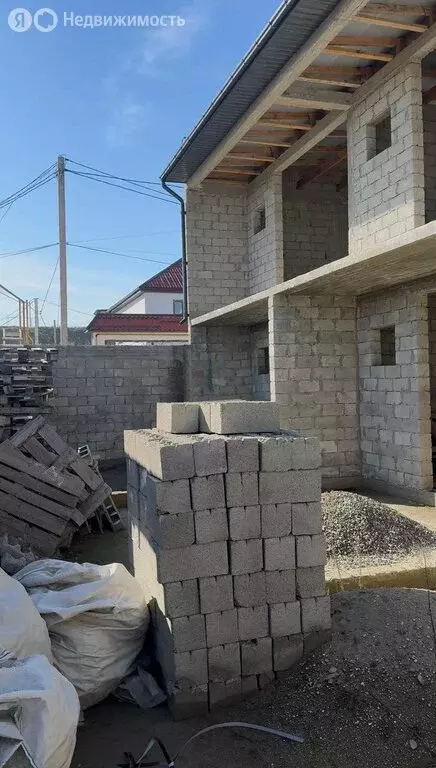 Дом в село Зеленоморск, Спортивная улица (52 м) - Фото 1