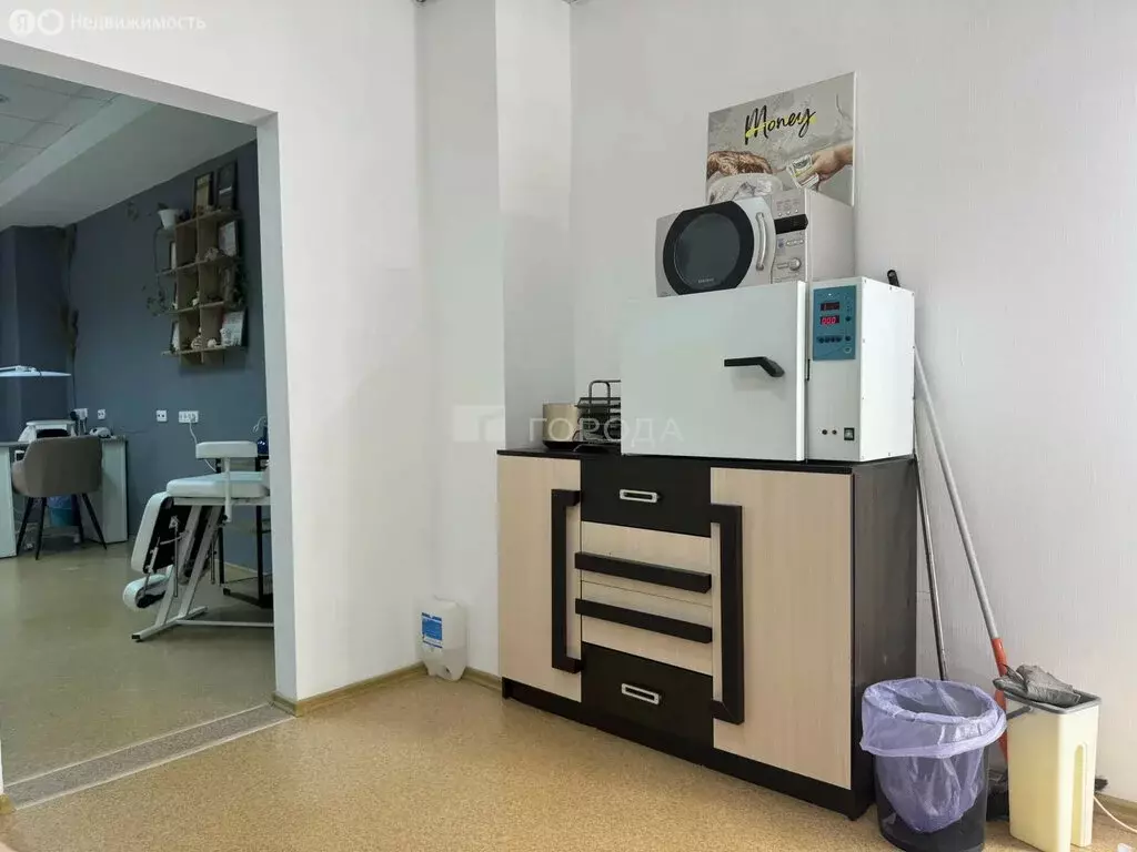 Офис (28 м) - Фото 2