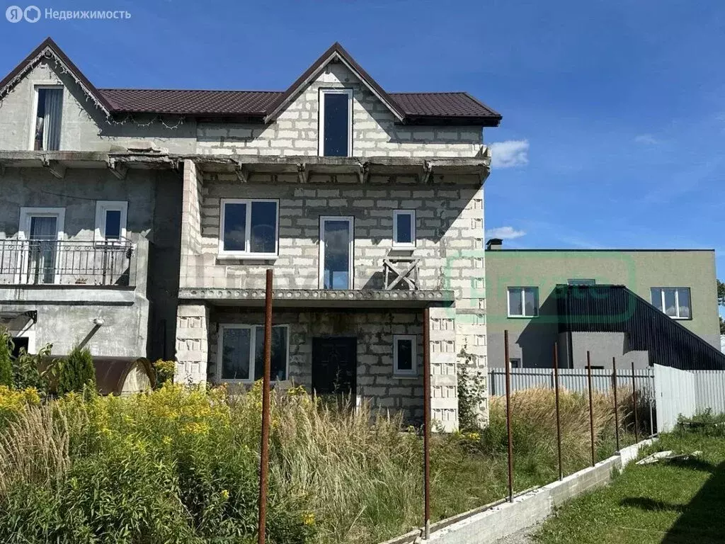 Дом в Луговое, Павлодарская улица (200 м) - Фото 1