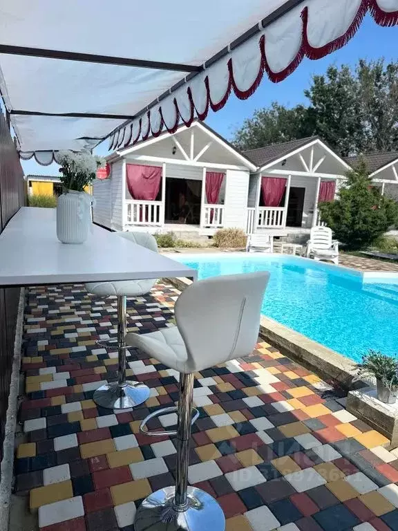 Дом в Краснодарский край, Темрюкский район, Фонталовское с/пос, пос. ... - Фото 1