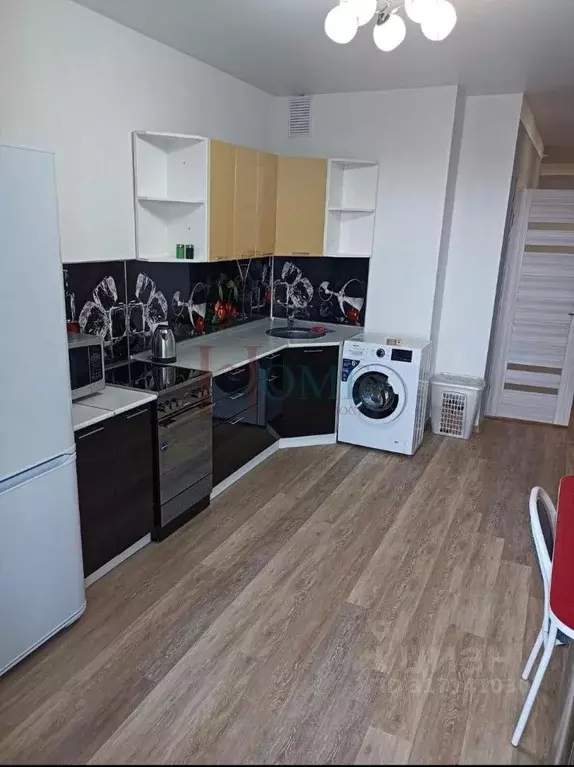 2-к кв. Новосибирская область, Новосибирск ул. Ясный Берег, 25 (62.0 ... - Фото 1