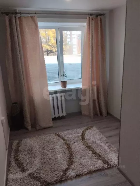 Комната Иркутская область, Иркутск Юбилейный мкр, 47 (9.8 м) - Фото 1