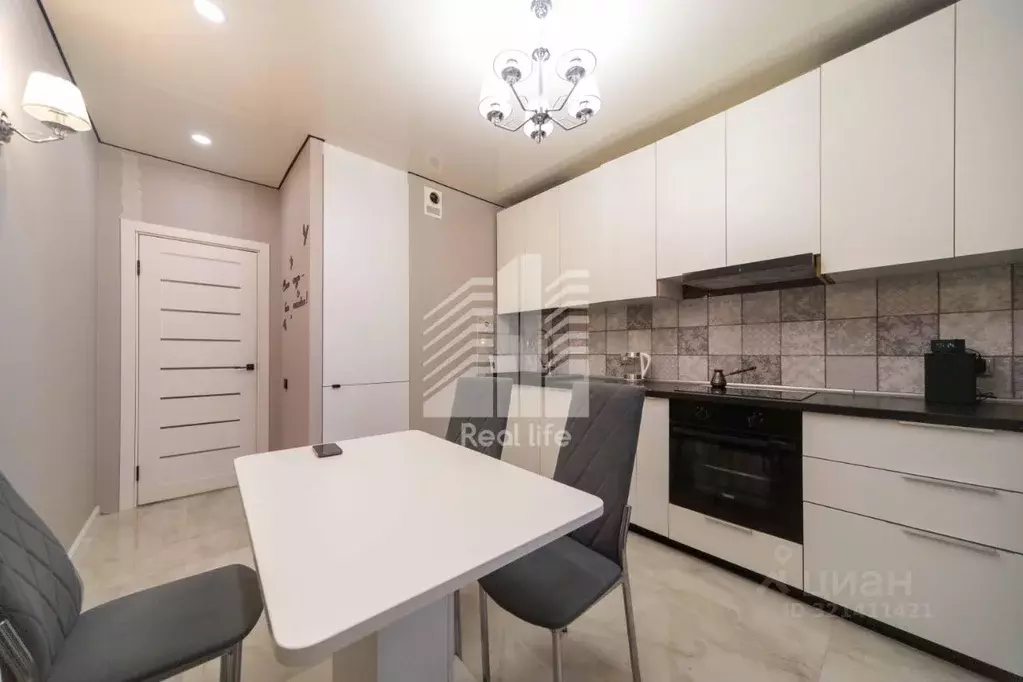 1-к кв. Московская область, Домодедово Западный мкр, ул. Лунная, 31 ... - Фото 0