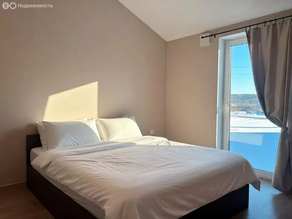 Дом в Псковский район, Тямшанская волость, деревня Большая Гоголёвка, ... - Фото 1