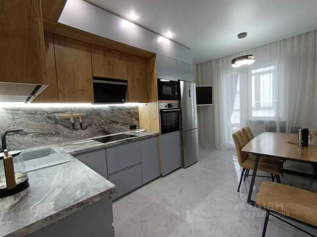 2-к кв. Ханты-Мансийский АО, Нефтеюганск 17-й мкр, 1/1 (66.9 м) - Фото 1