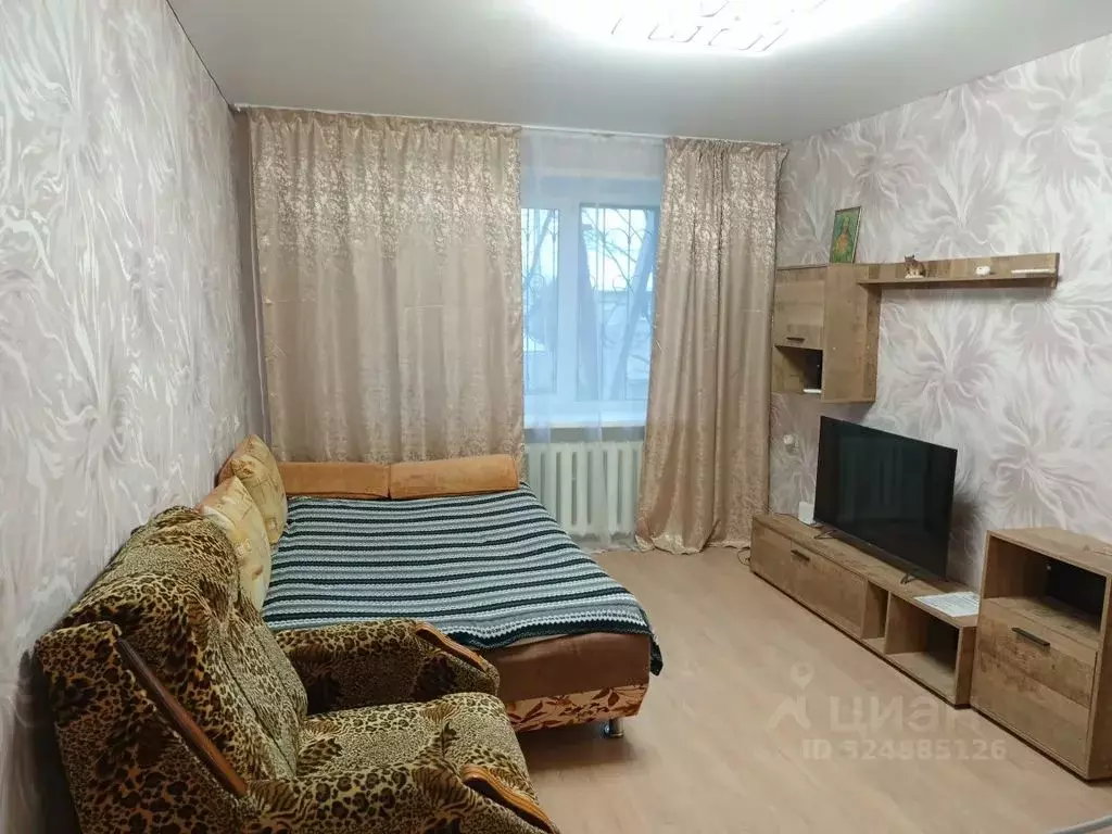 3-к кв. Смоленская область, Вязьма ул. Докучаева, 39 (60.0 м) - Фото 1