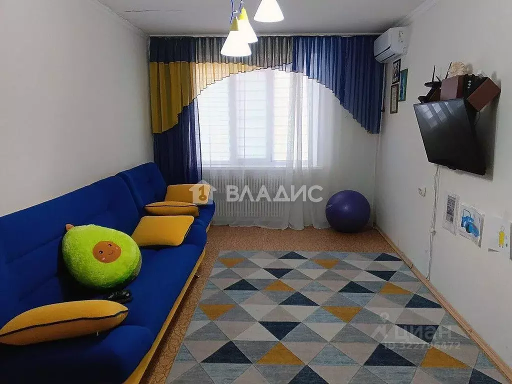 3-к кв. Белгородская область, Белгородский район, Поселок Октябрьский ... - Фото 1