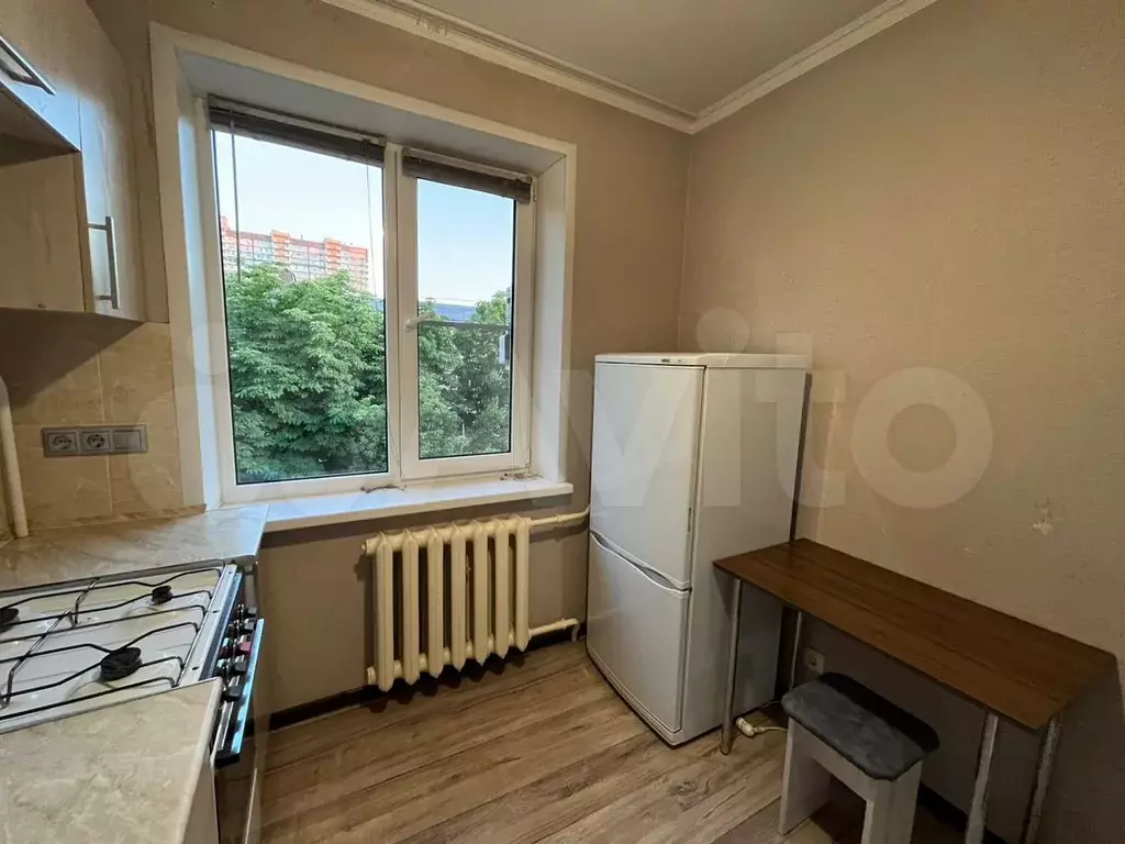 1-к. квартира, 30 м, 5/5 эт. - Фото 0