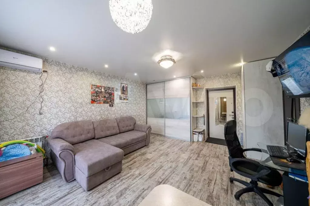 Квартира-студия, 30,6 м, 1/3 эт. - Фото 0